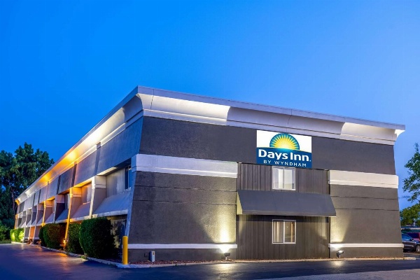 Days Inn by Wyndham Pleasant Prairie Kenosha image 6